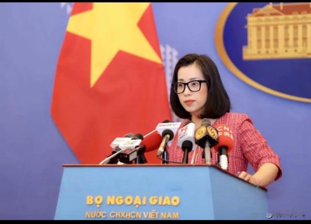 在关键时候越南挺了我们一次，以后不许喊越南外号，以后得喊越南老表


11月27