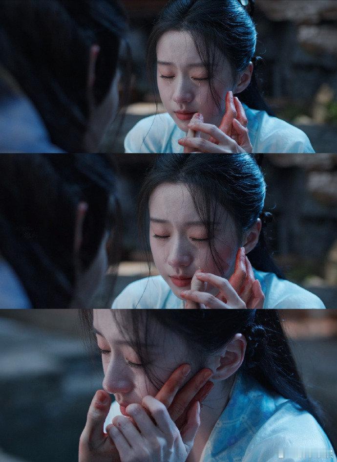 包上恩一滴血泪我碎了 包上恩对蔡昭受刑时情绪的把握太精准了！那一滴血泪，是痛苦的