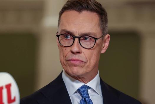 【斯塔布：乌克兰和平谈判正接近“关键时刻”——届时基辅可能被迫同意做出领土让步。