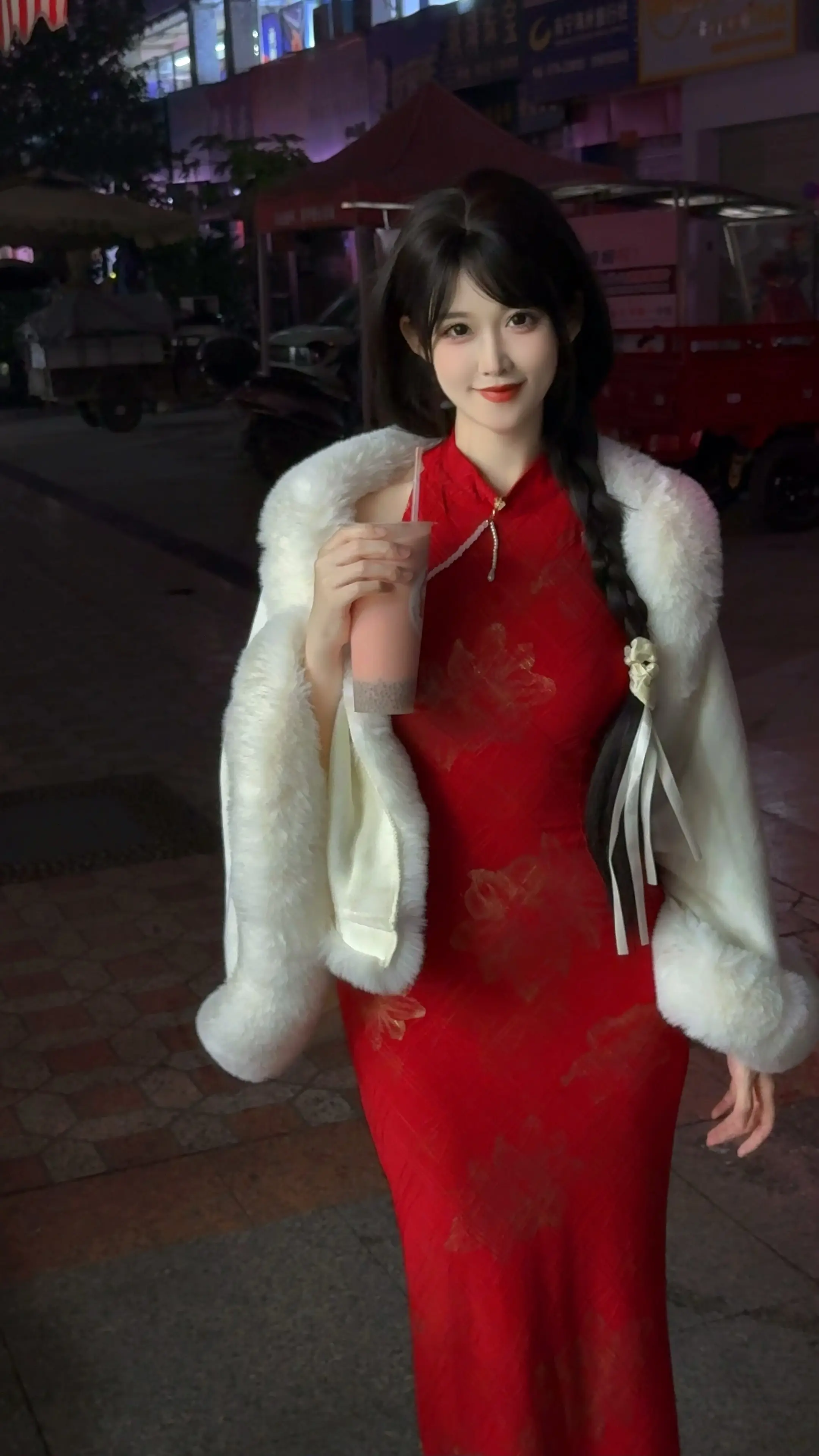 小县城mvp奶茶 蜜雪你们抢去吧，我在金城江只喝百味佳