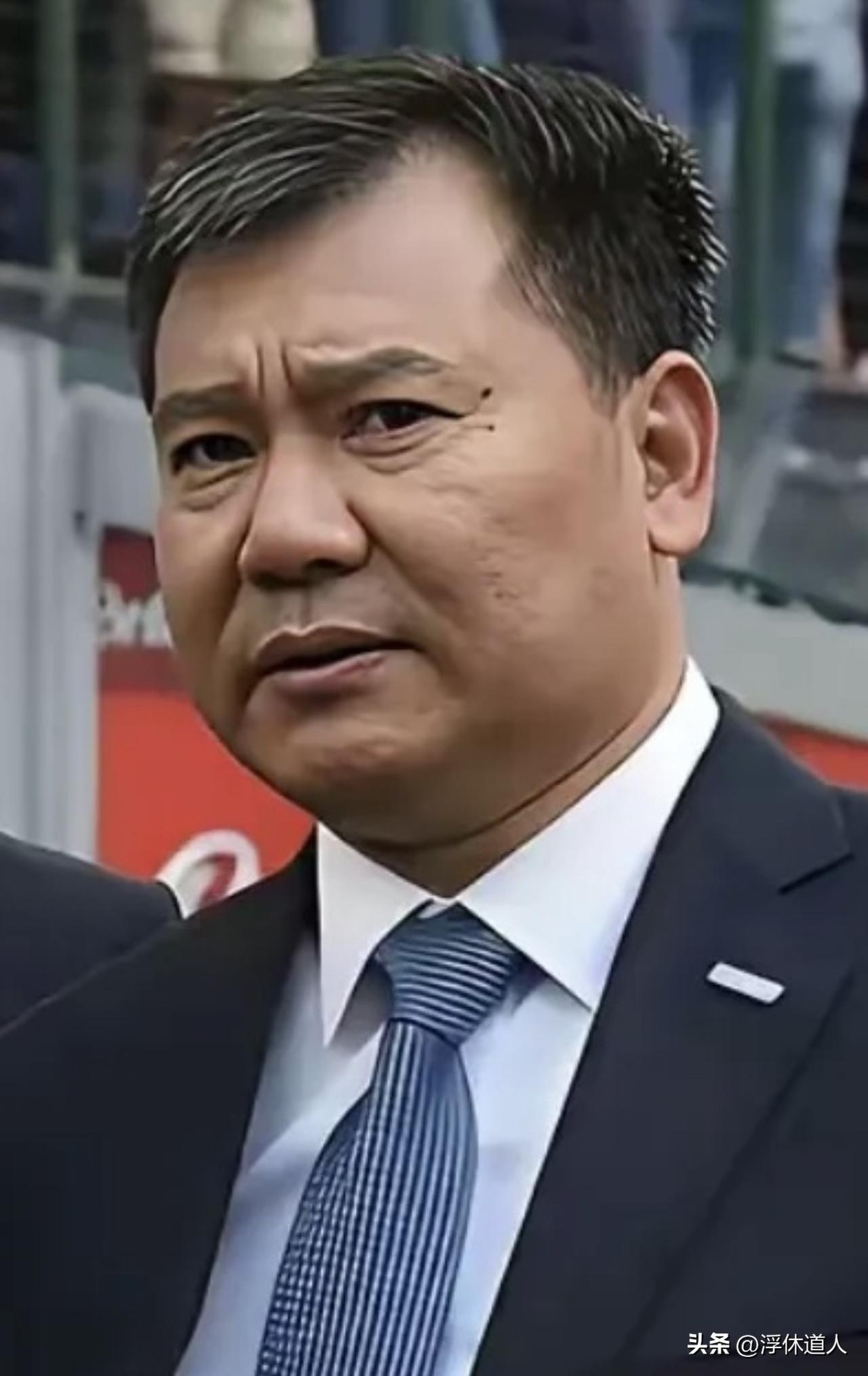 新思维：莫让踌躇满志，终被收割成玩物丧志

年少时，我们大多心怀山海，眼有星辰，