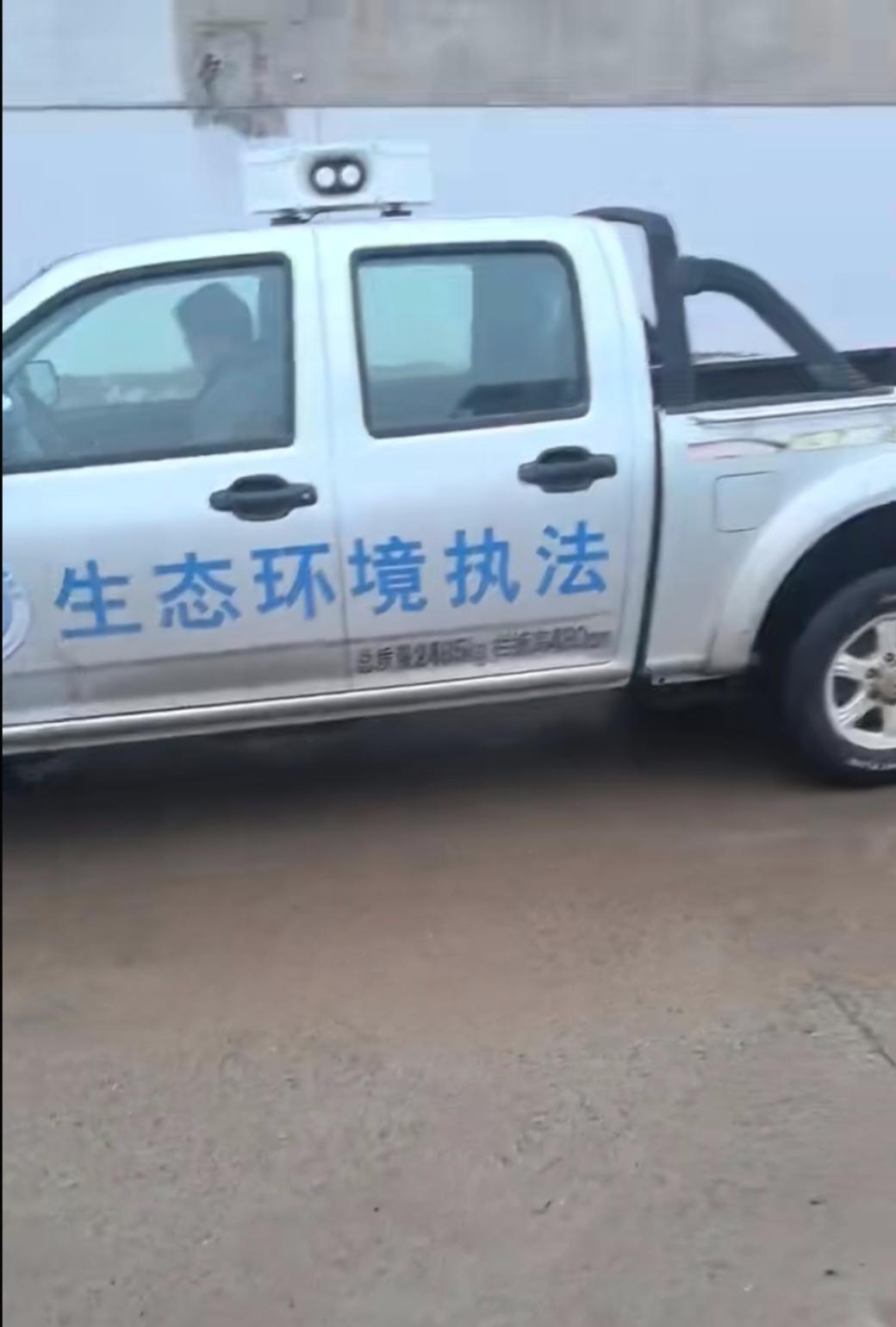 就因为燃放烟花而被抓真不值得，过春节时因为这个抓了一批，今天过元宵节还有人范戒，