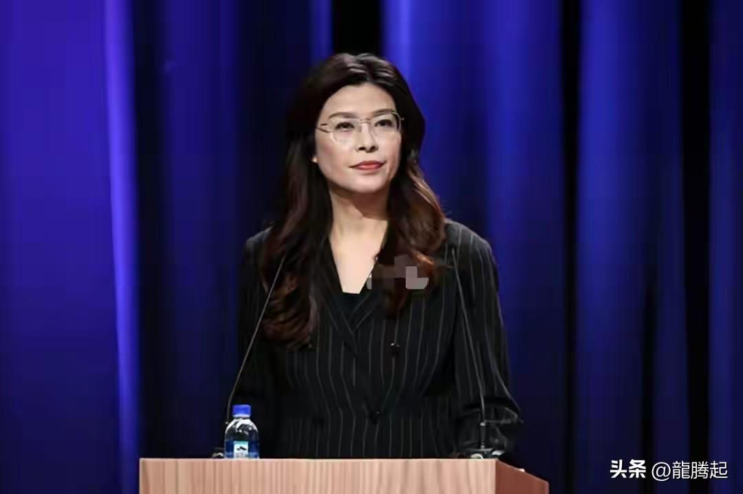 郑丽文访大陆，时隔20年国民党又回到了原点？撞了南墙后，国民党回归理性务实：台湾