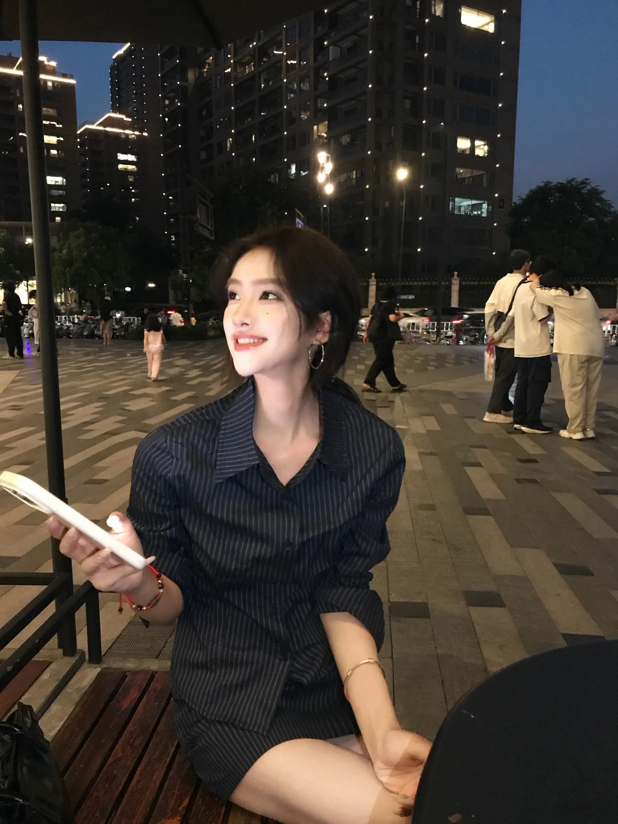 五倍速成长的一年 非常的痛 但很爽 感谢离开 感谢背叛 感谢伤害 感谢爱