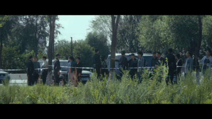 低智商犯罪伏笔低智商犯罪 越回味越觉得《低智商犯罪》不简单，表面上是各种搞笑意外