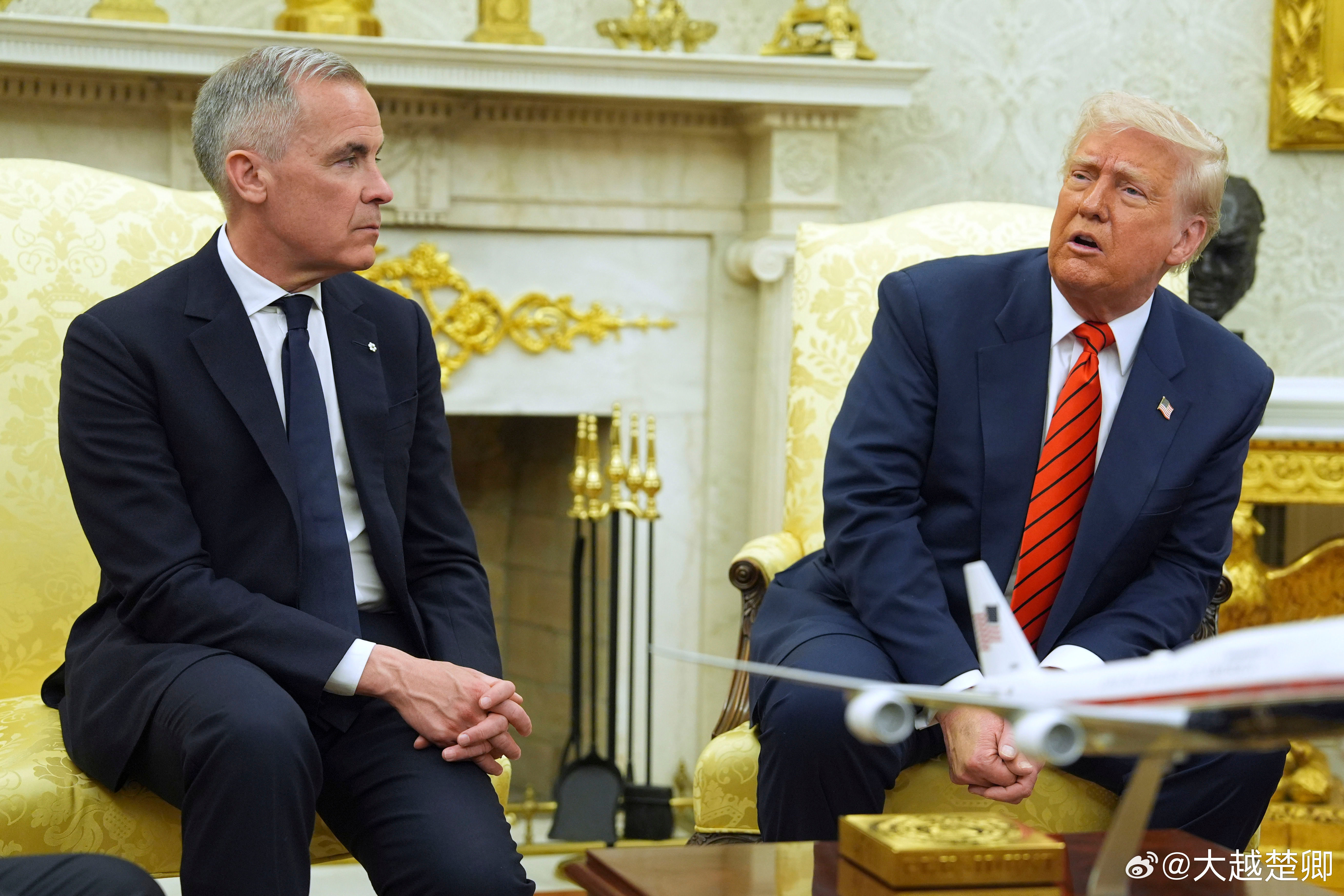 特朗普已放弃兼并加拿大。他说，加拿大拥有200多年国史，具备显著的国家特征，不可