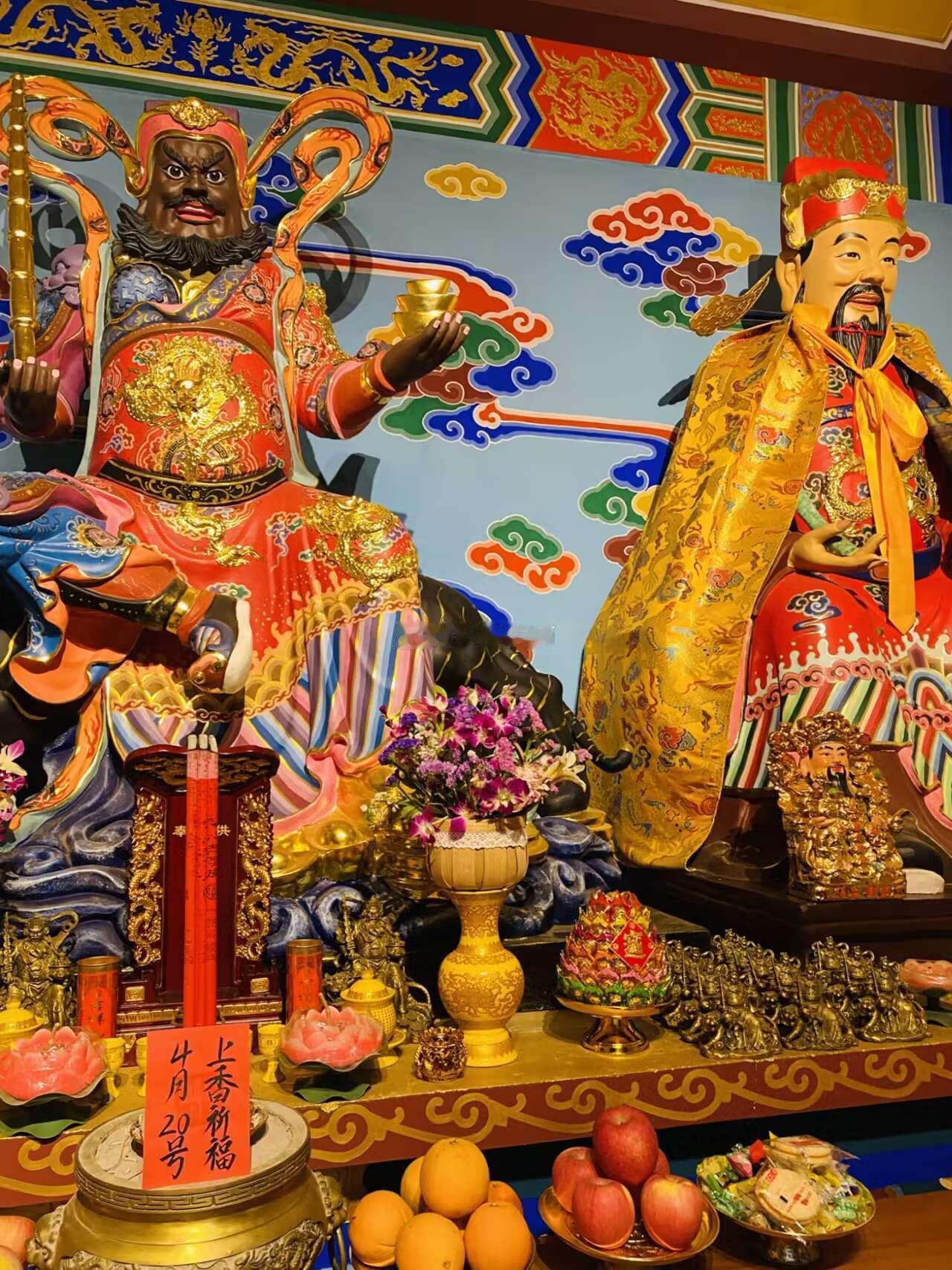 农历三月十五财神赵公明诞辰临近，利市仙官助每一位点赞的有缘人，时时摧财降财，以祈