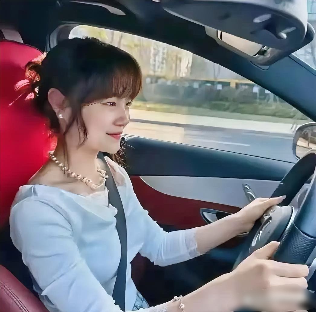 “这不是养老，这是在吸血！”上海一名24岁女孩，春节前竟被亲生父母告上法庭，只因