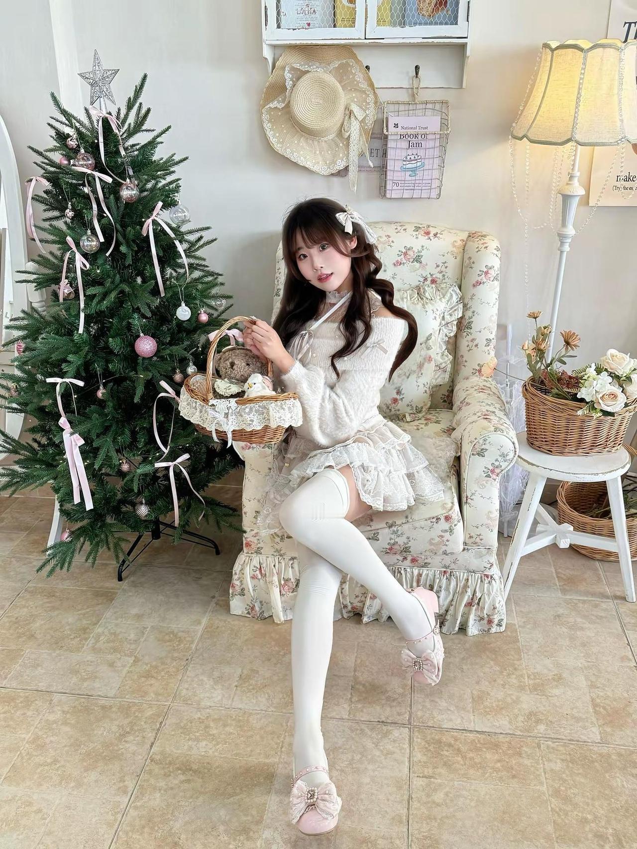 mars毛衣与lizlisa蛋糕裙！(´-ω-`)萌之，萌之拍照姿势 mars