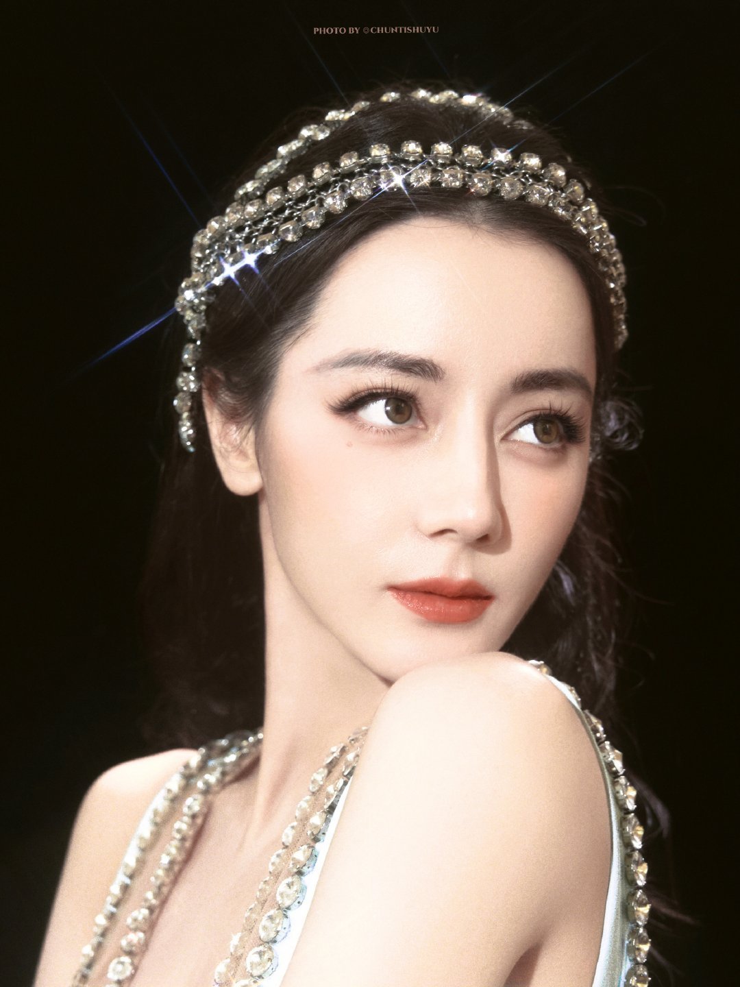 迪丽热巴今天星期巴迪丽热巴0603生日快乐 dlrb 今天星期巴 dlrb 迪丽