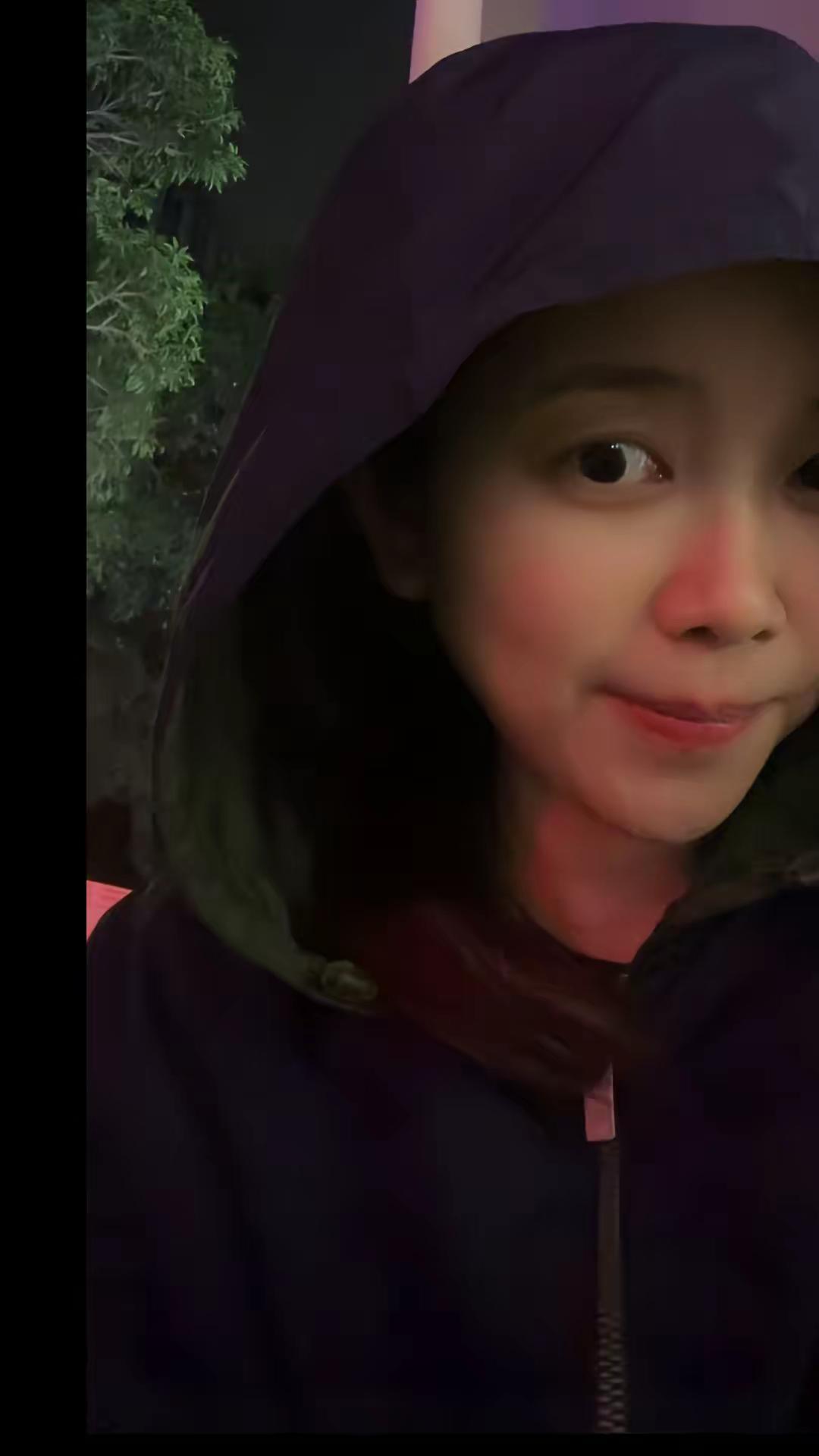 你做乜阿？及时行乐阿，识五识阿！