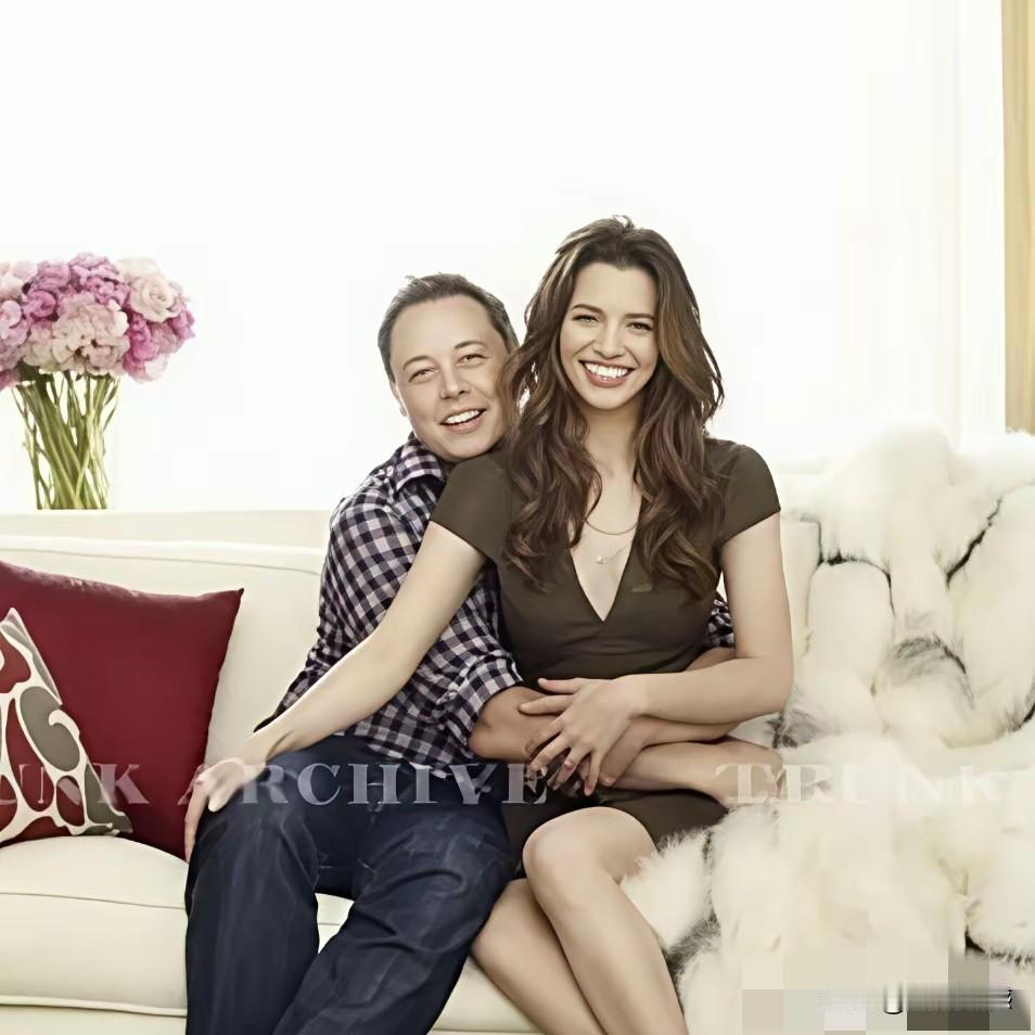 现在崇拜马斯克的人很多，认为他很了不起，甚至认为他不是一个凡人，但是随着对他了解