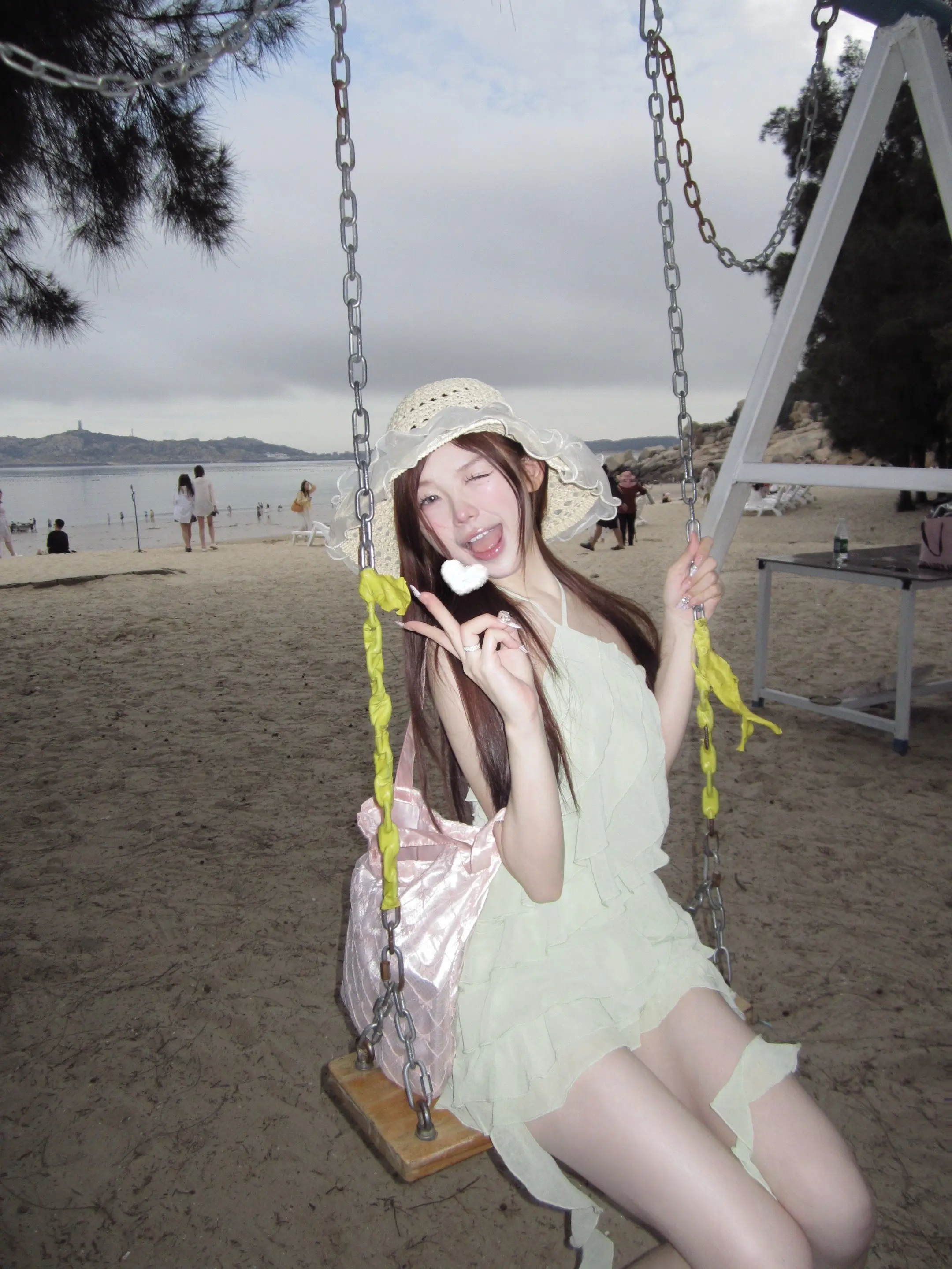 夏天就是要穿彩色呀>ᴗ<⸝⸝)ぎゅ～