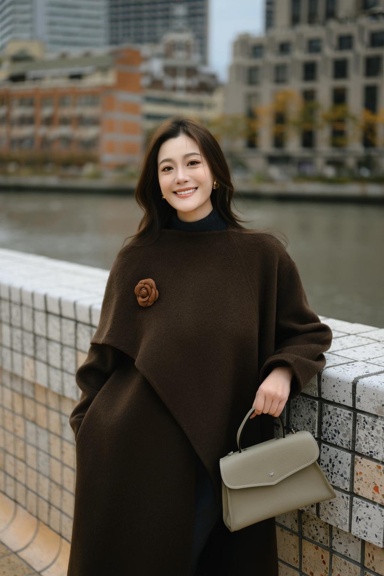 女人，是美貌重要，还是气质重要女人的美貌重要，气质同样重要，但是最重要的是善良的