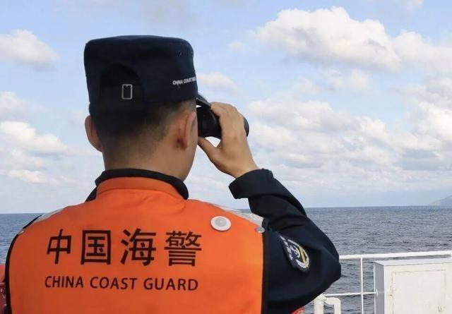 中国海警到 琉球群岛 周边巡航，无视 日本 反对，引起外界关注。
一段无线电呼喊