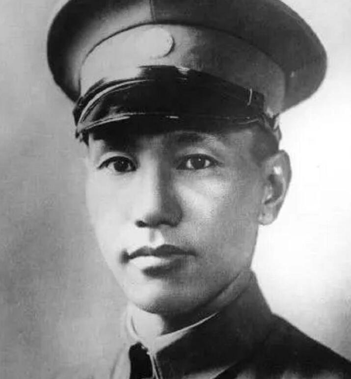 蒋介石评选红军“四大名将”，有3个都和他渊源颇深，分别是谁？

1937年，周恩