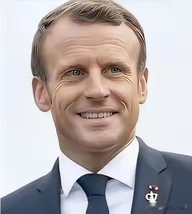 马克龙以后很难在中国拿到大单了，因为他脸太善变了，前脚刚跟中国达成协议，后脚就对