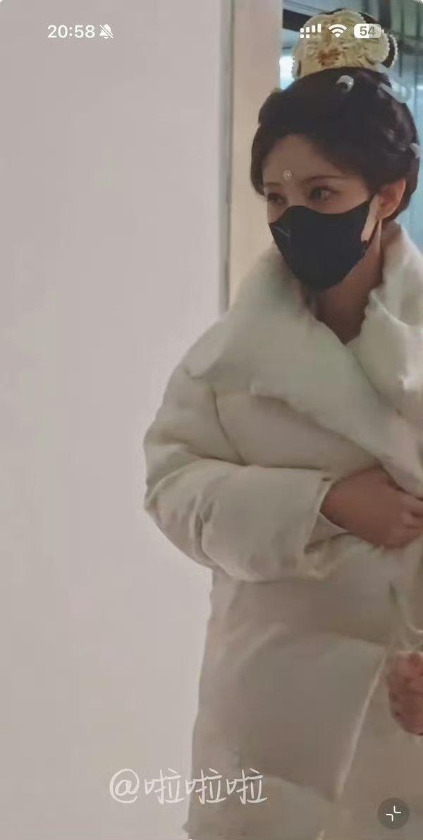 李一桐《金枝》造型路透 