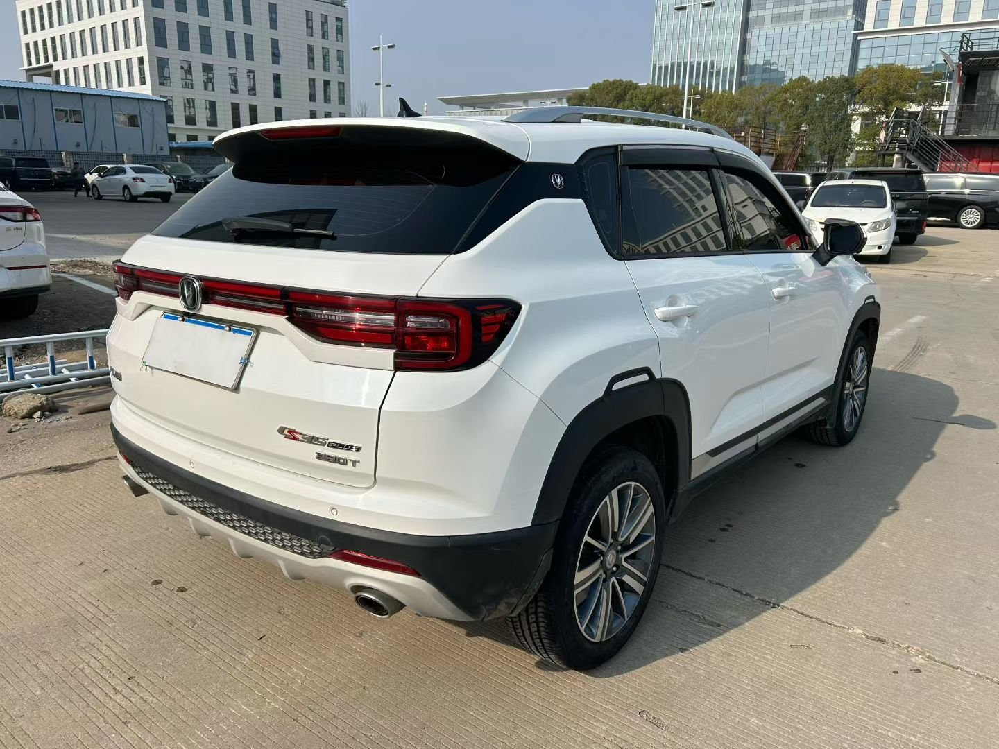 新到长安CS35 PLUS 20年上牌1.4T蓝鲸发动机，自动档个人一手实表7万