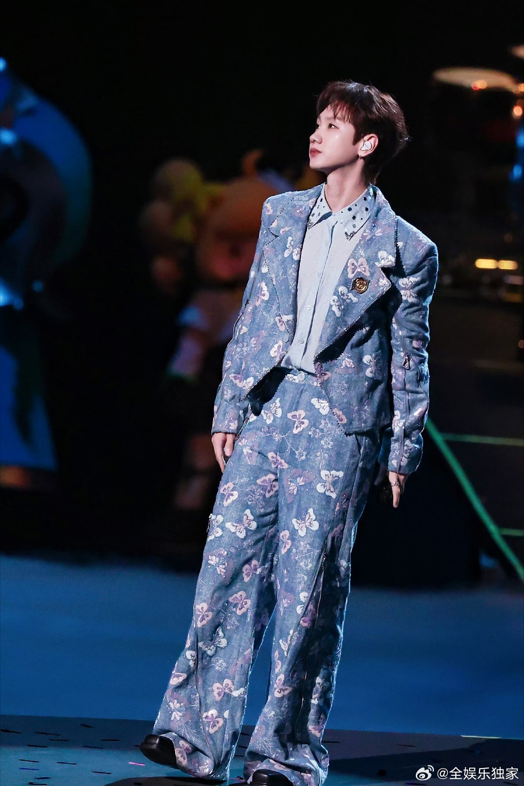 汪苏泷共创之夜舞台这个汪苏泷好会唱汪苏泷共创之夜碎月舞台王者荣耀共创之夜 ​​​