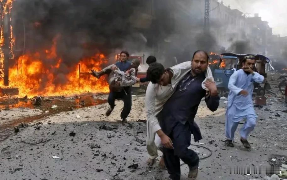 法新社:巴铁内穆斯林逊尼派与什叶派在与阿富汗接壤的开伯尔-普什图省山区干起来了，