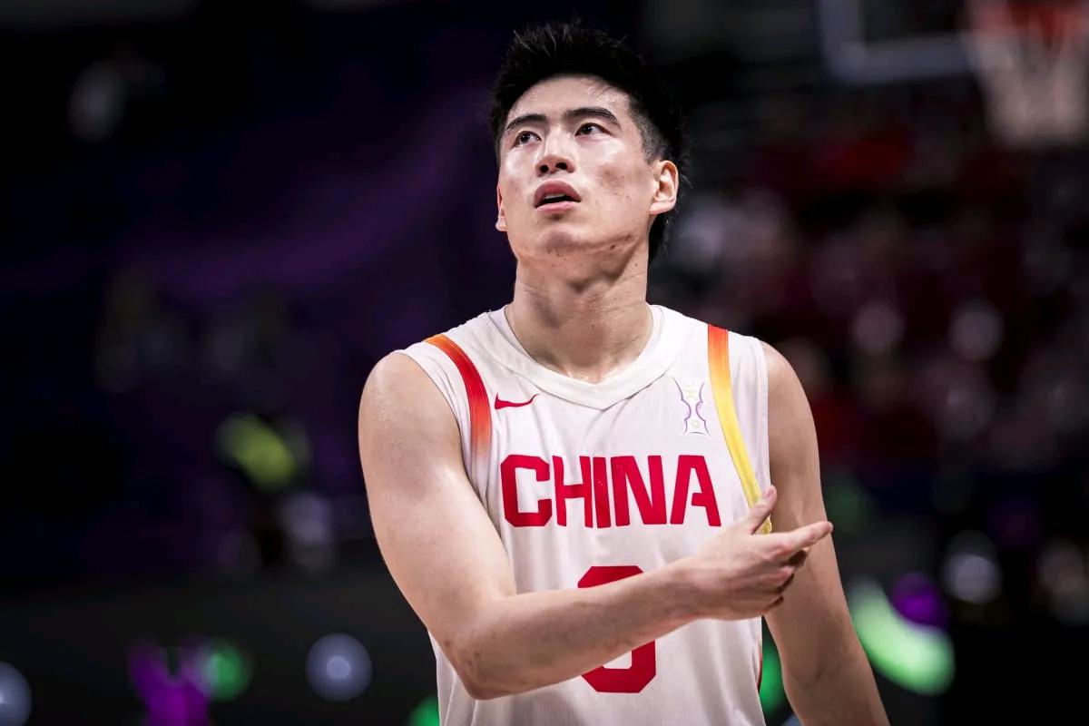 今日男篮亚洲杯，中国队战胜约旦队8月9日，中国男篮亚洲杯迎来最后一个小组赛对手约