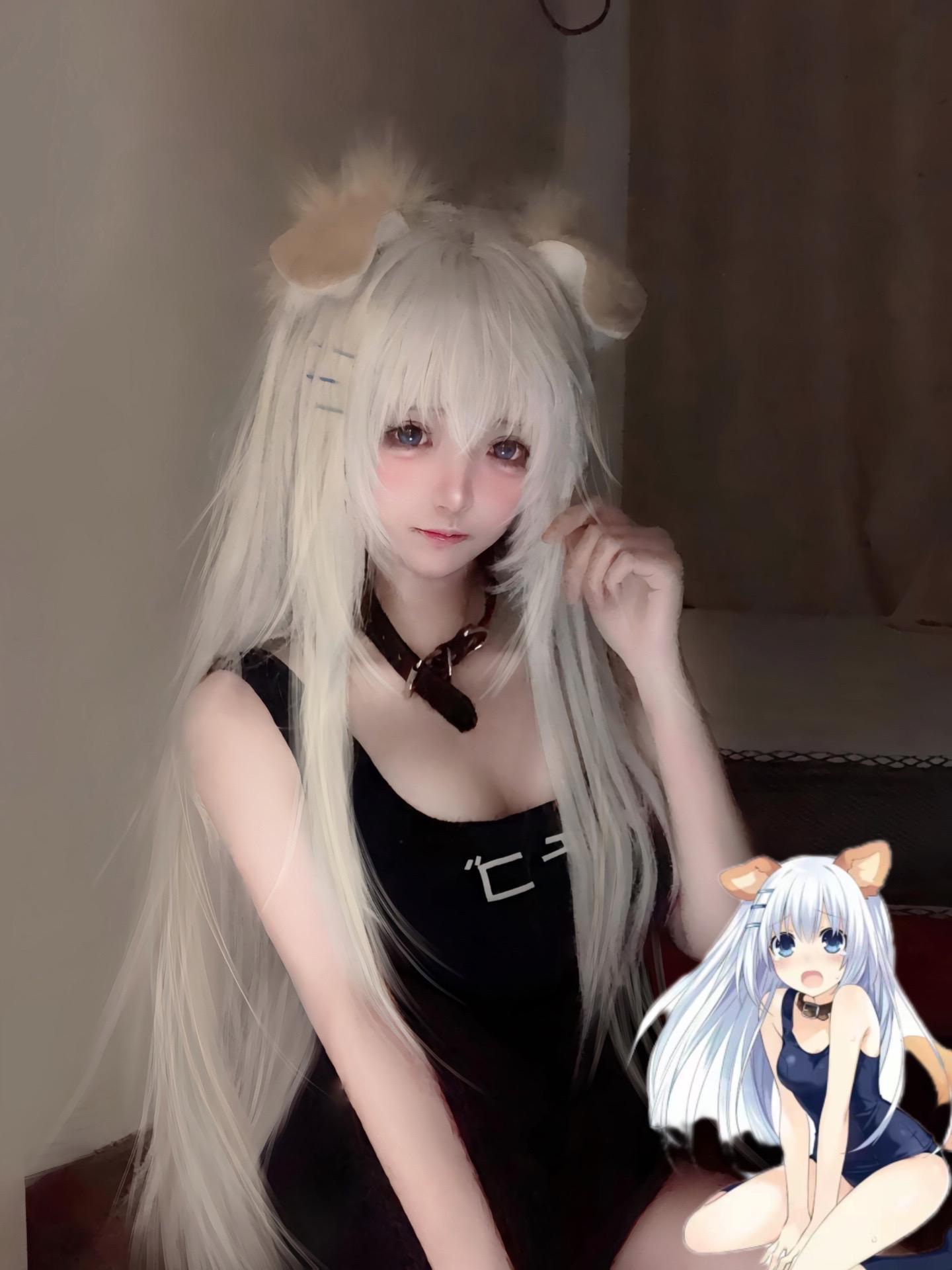 能摸摸你吗 感觉你毛茸茸的 像我的小狗。cos