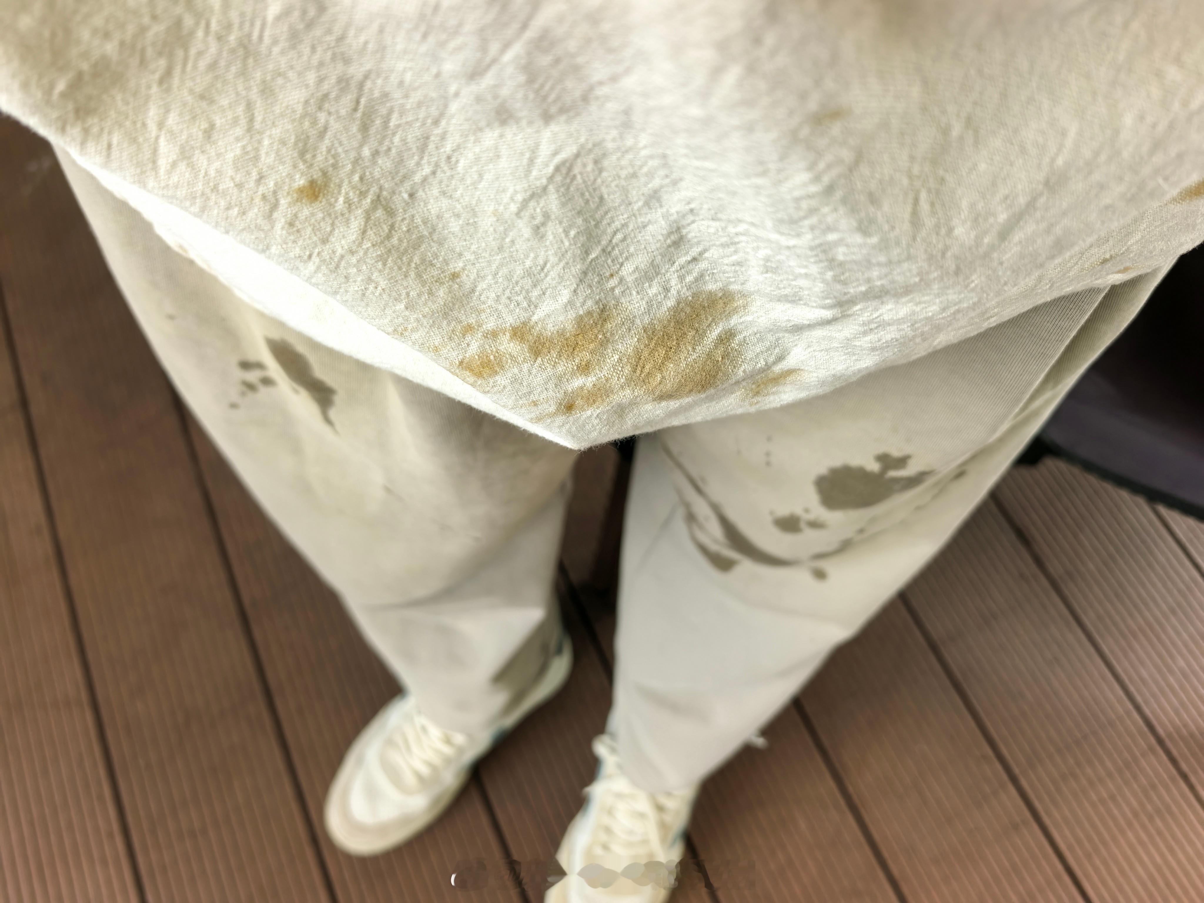 握草… 一阵风，醋跟油辣子洒一身。 ​​​