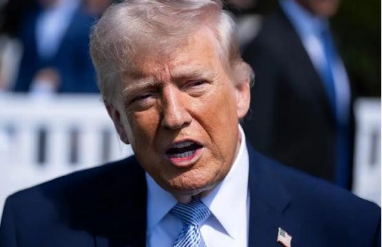 终于等到黎以停火10天，本来是皆大欢喜的事，结果真正拼命换来和平的人没吭声，特朗