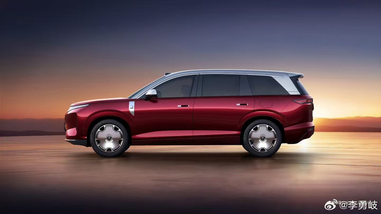 很9系的配色，比亚迪大唐需要给比亚迪打个爆款。汽场全开大v聊车