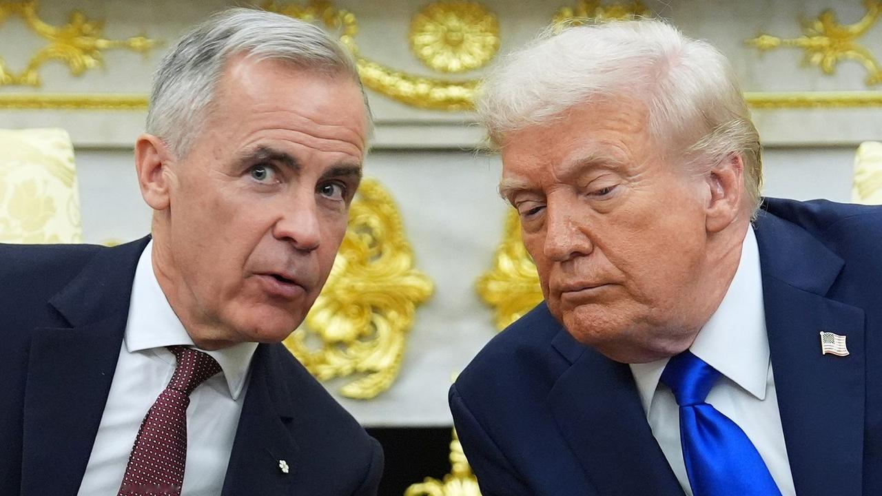 特朗普威胁对加拿大征收100%关税，以报复其与中国达成贸易协议