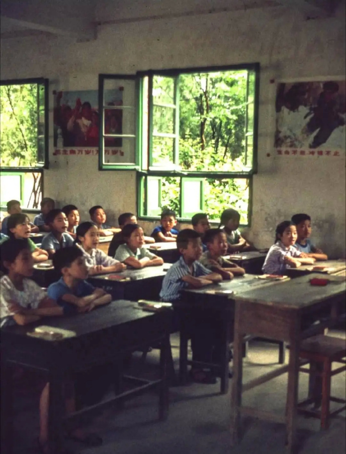 天啊，现在的学校都进化成这样了…… 