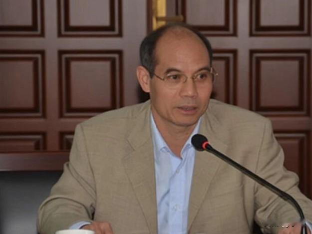 广西壮族自治区南宁市武鸣区又有人上了热搜！这次是武鸣区人民医院的陶海南，他是武鸣