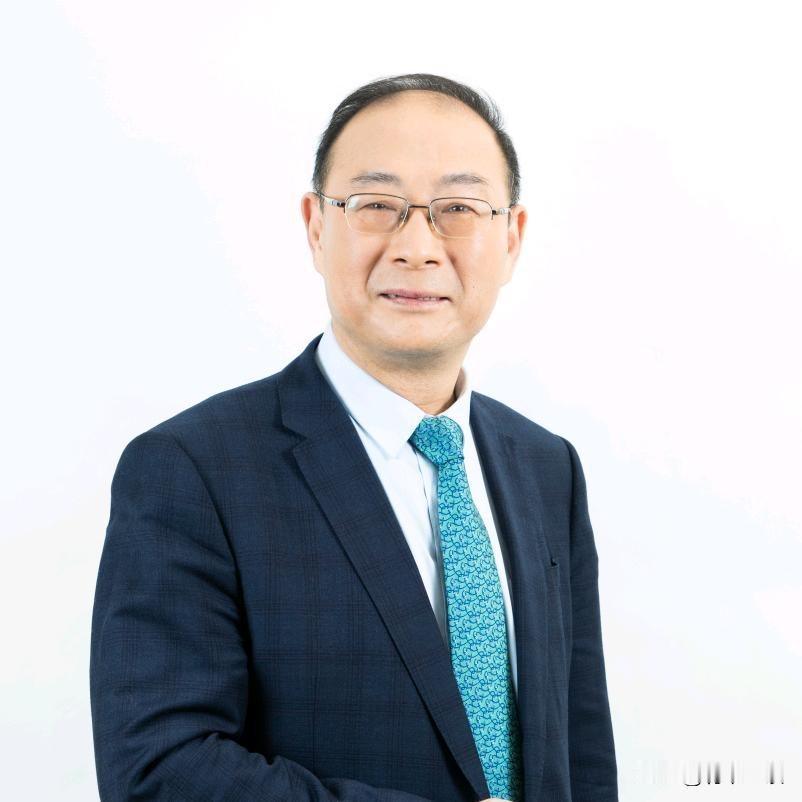 金灿荣教授的观点，很赞同～
为何日本对俄美心存忌惮，却屡屡在对华议题上展现出挑衅