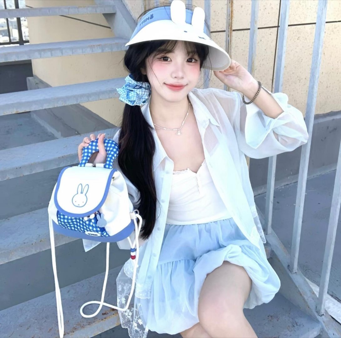 𝙒𝙚𝘾𝙝𝙖𝙩女生头像ins蓝色系女头｜低饱和氛围感丨无水印｜韩系女头