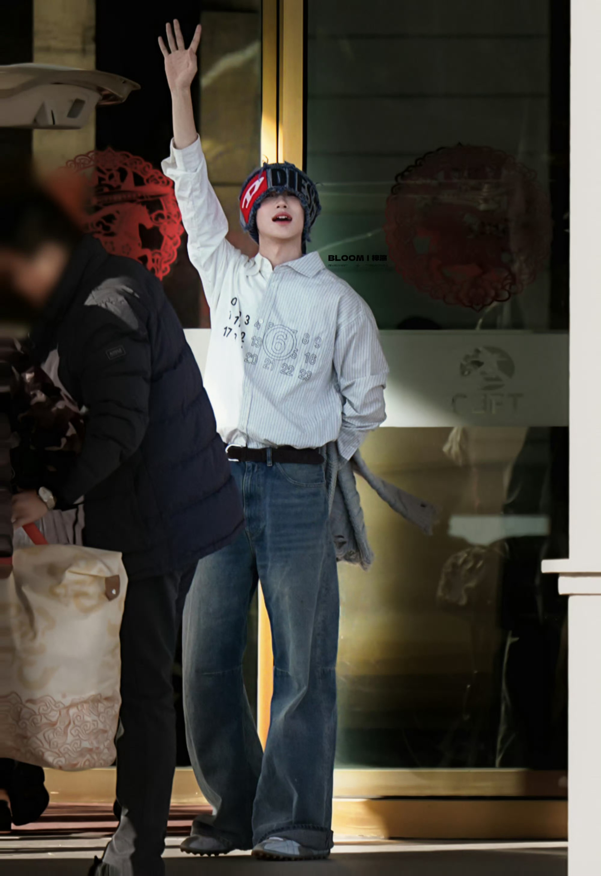 梓渝 贵阳游点意思贵阳返场中…  贵阳到底有多少好吃的  郑朋你自己尝  欢迎大