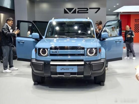 吃S赶不上热乎的，近5米方盒子，iCAR V27配置够硬就是迟迟不卖最近，又一辆