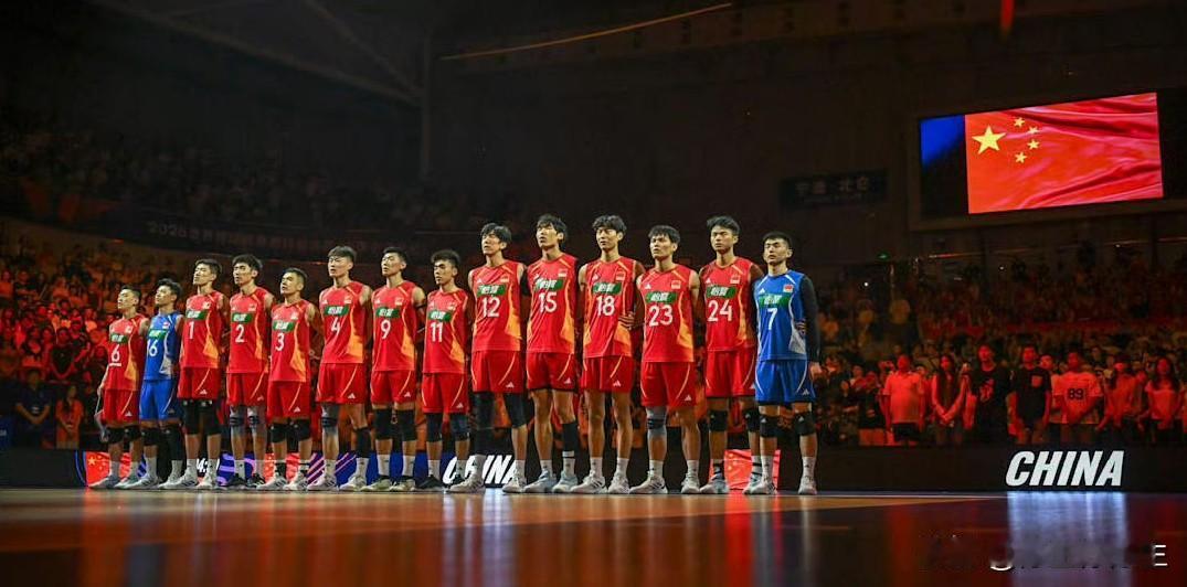 亚锦赛中国男排3-0横扫新西兰，球员评分
张哲嘉95分，攻拦强势
张景胤90分，