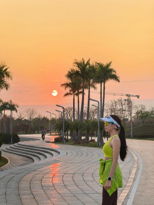 跑步是生活的仪式感 每天坚持跑步，是对生活的一种热爱和尊重。