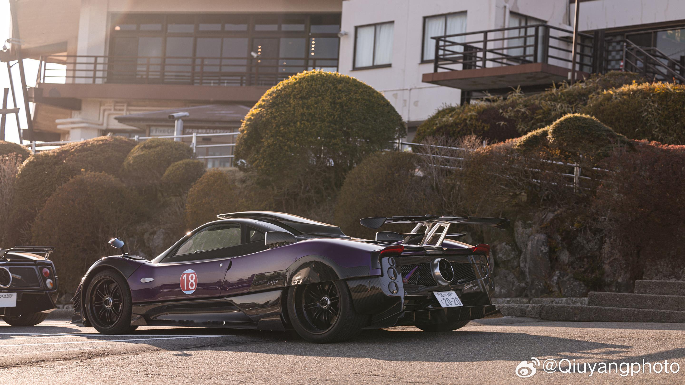 夕阳中在箱根行驶的Pagani Zonda ZoZo #cars01豪车拍# 早
