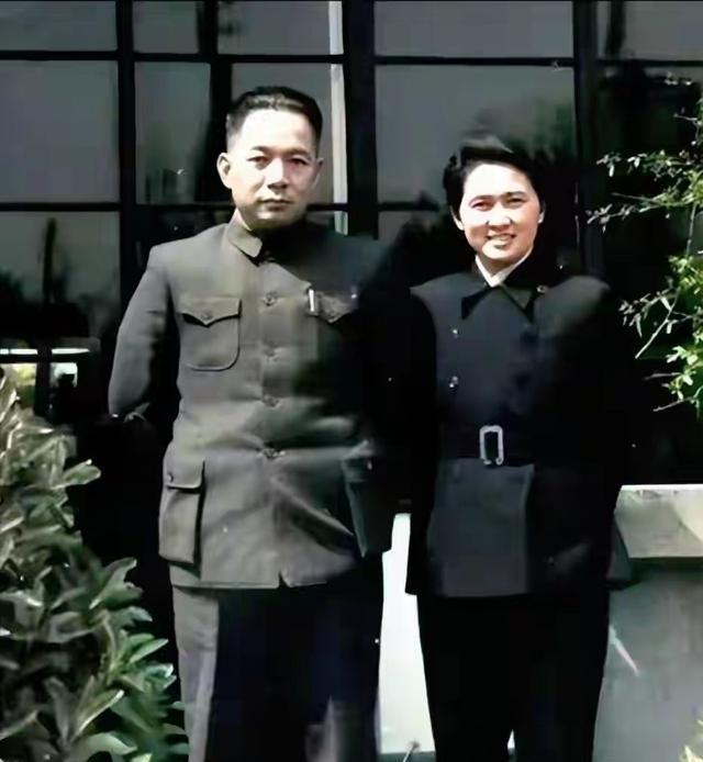 李自成，一位名不见经传的农民起义领袖，在历史的长河中早已被遗忘。然而，若仔细探究