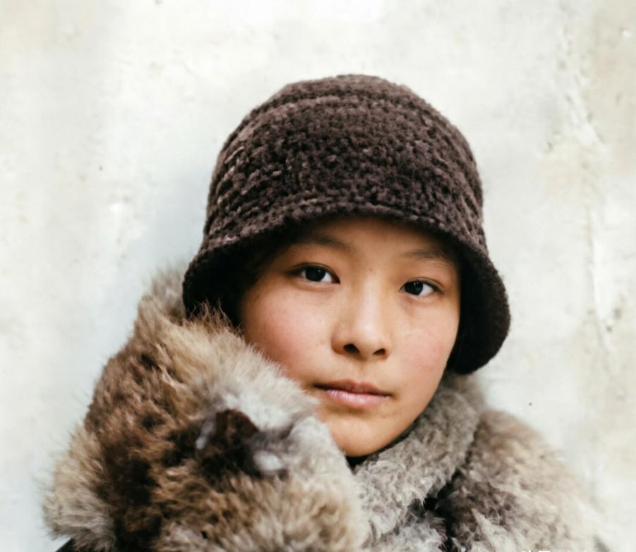 她先嫁杨开智、再嫁李立三、三嫁蔡和森。与前两任离婚后，心怀愧疚的她将两个妹妹分别