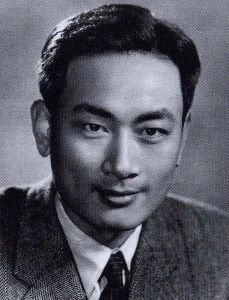庞学勤，中国内地男演员，1929年05月04日出生于江苏省阜东县的一个农民家庭，