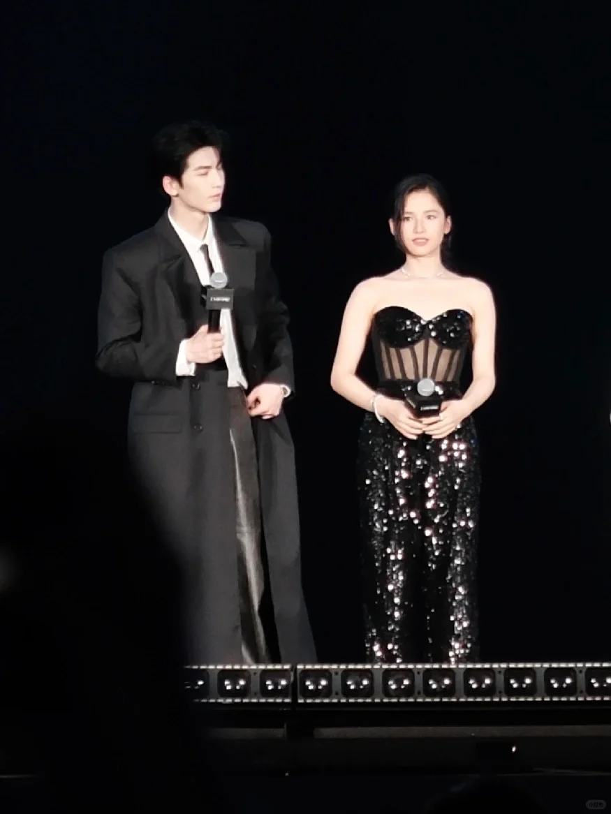 什么？这也能偶遇张凌赫和张婧仪？