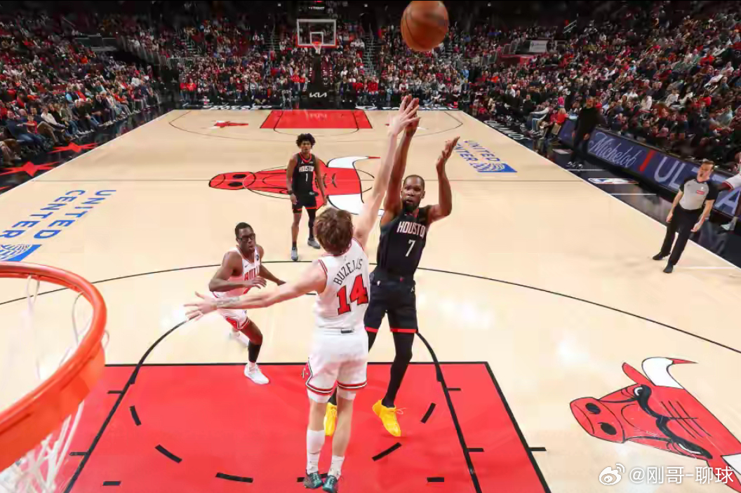 22分大逆转失败！KD空砍40分7板，生涯74次40+紧追詹库 申京33+13+