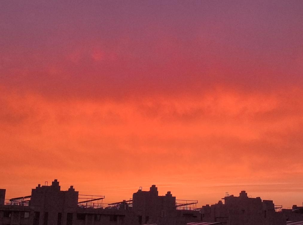 伊朗别瞎盼！开打就只能死磕持久战，美伊谈判没根基，短期协议全是忽悠！

华盛顿抛