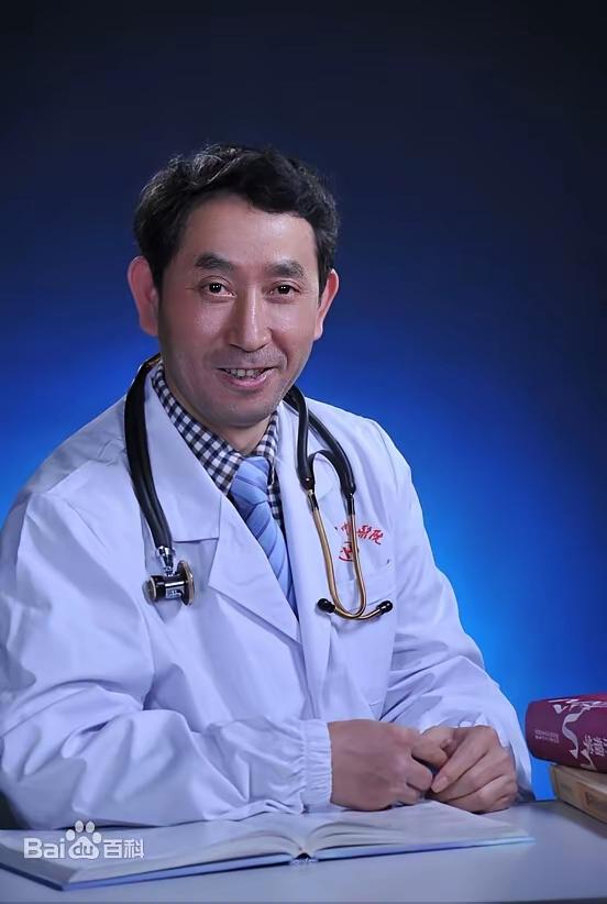 看到新疆妈妈在武汉顺利产下五胞胎的消息，我脑海里蹦出的第一个念头不是“奇迹”，而