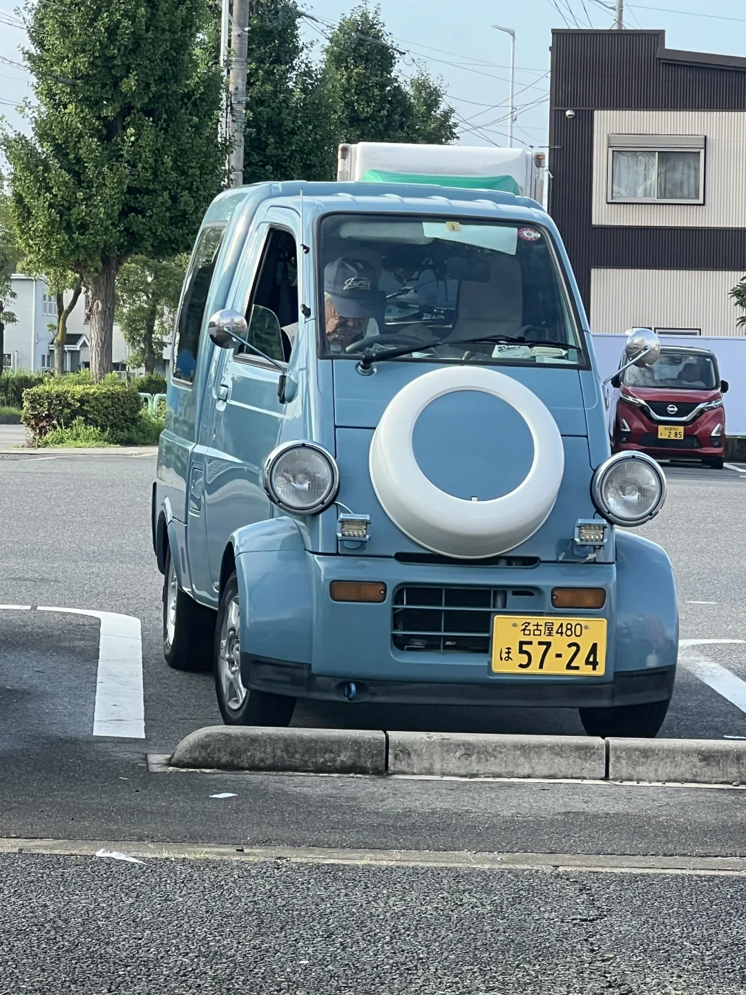 日本老爷爷的可爱小kcar，正经90后。
