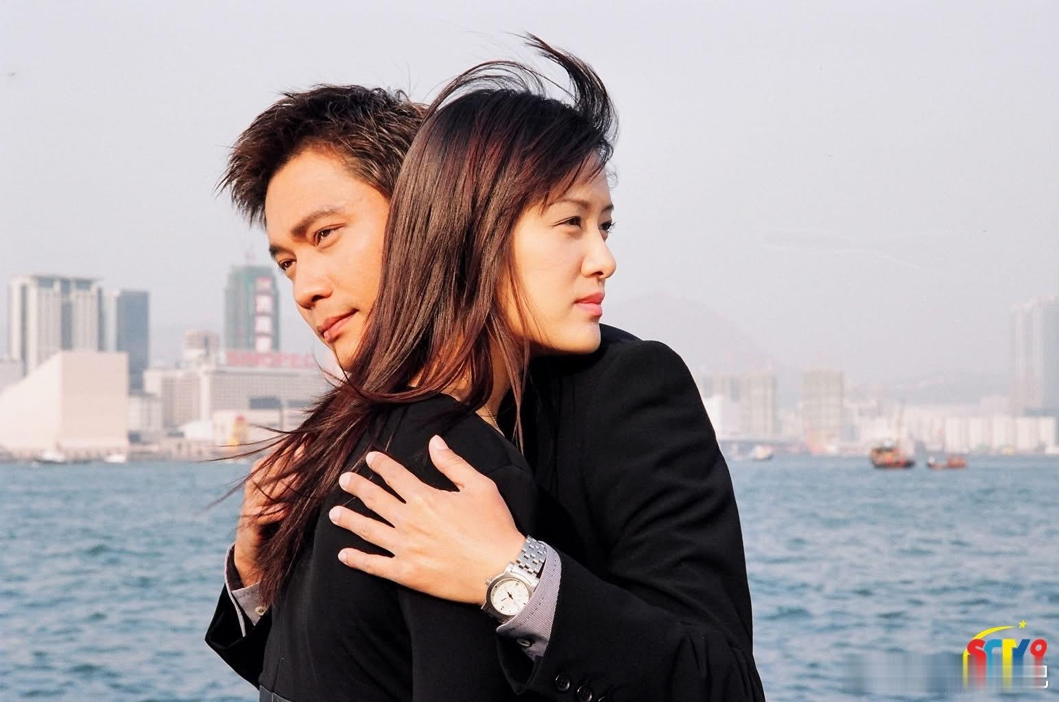 2002年《流金岁月》高清剧照。 