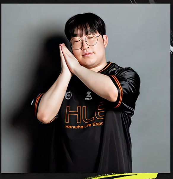 整尬的？？？？？卡哇伊？？？ 